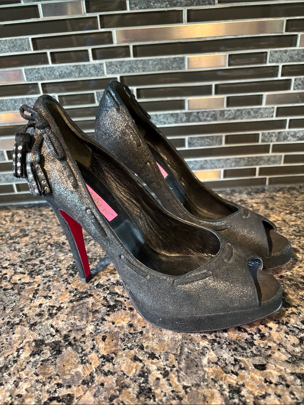 Betsey Johnson Vintage Black Glitter Peep-Toe High Heels with Pink Sole Size 6.5
